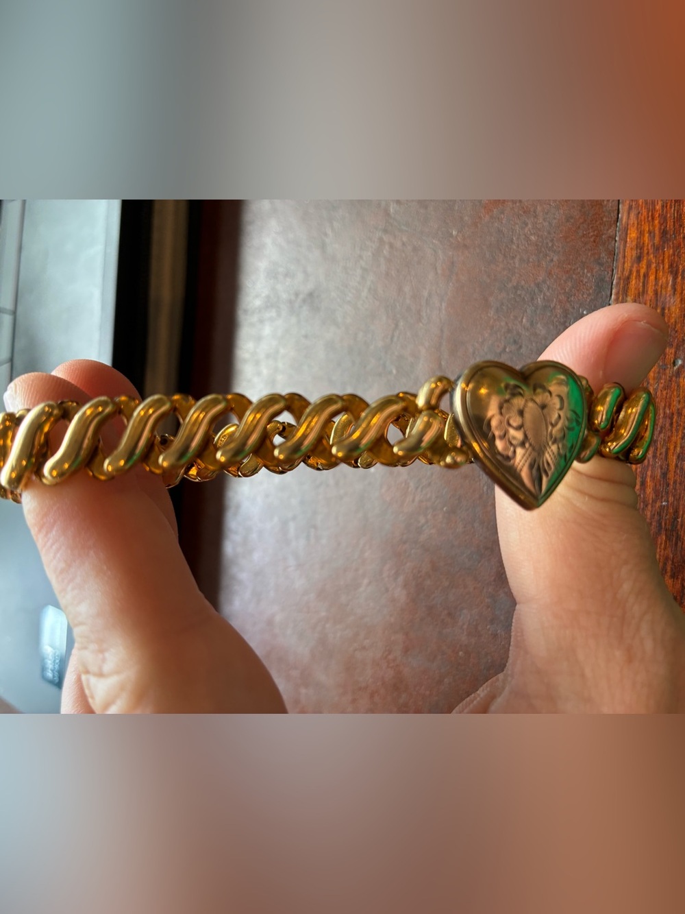 Victorian Gold fill Heart Stretch Bracelet - Women Jewelry - Picture 3 of 5